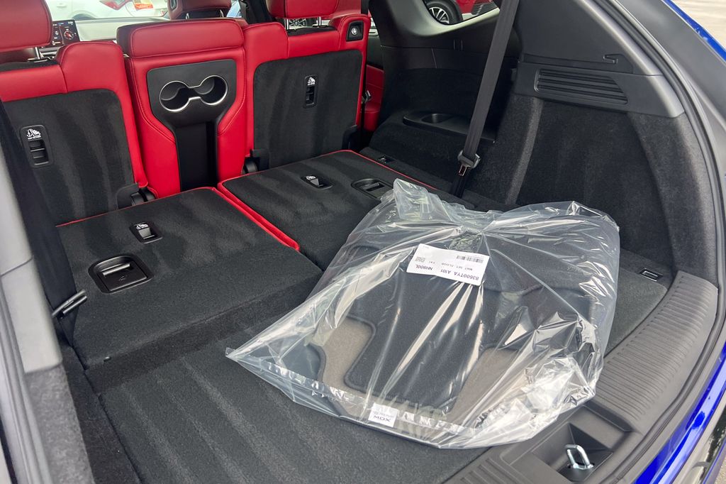 2025 Acura MDX A-Spec SH-AWD photo 27