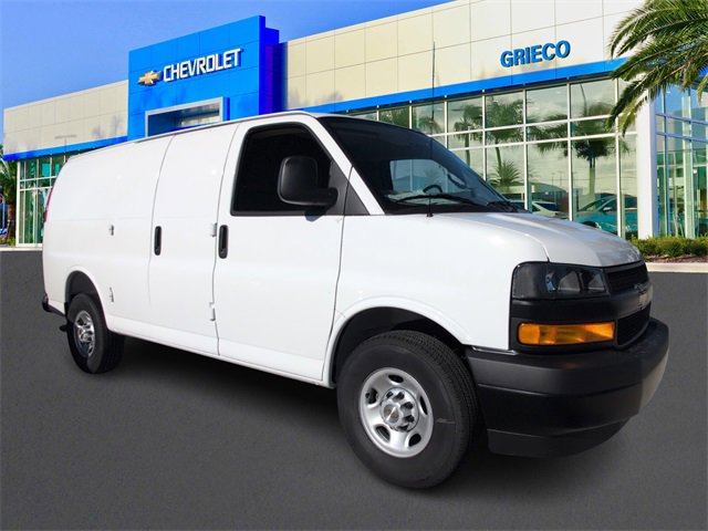 2025 Chevrolet Express Cargo Work Van's photo