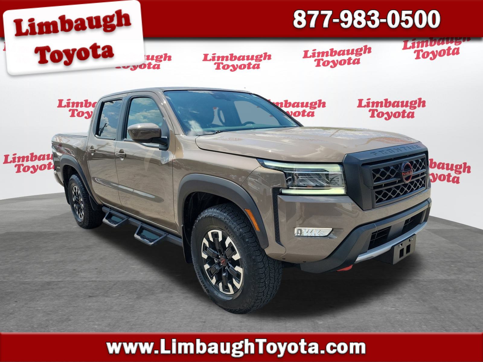 2023 Nissan Frontier PRO-4X's photo