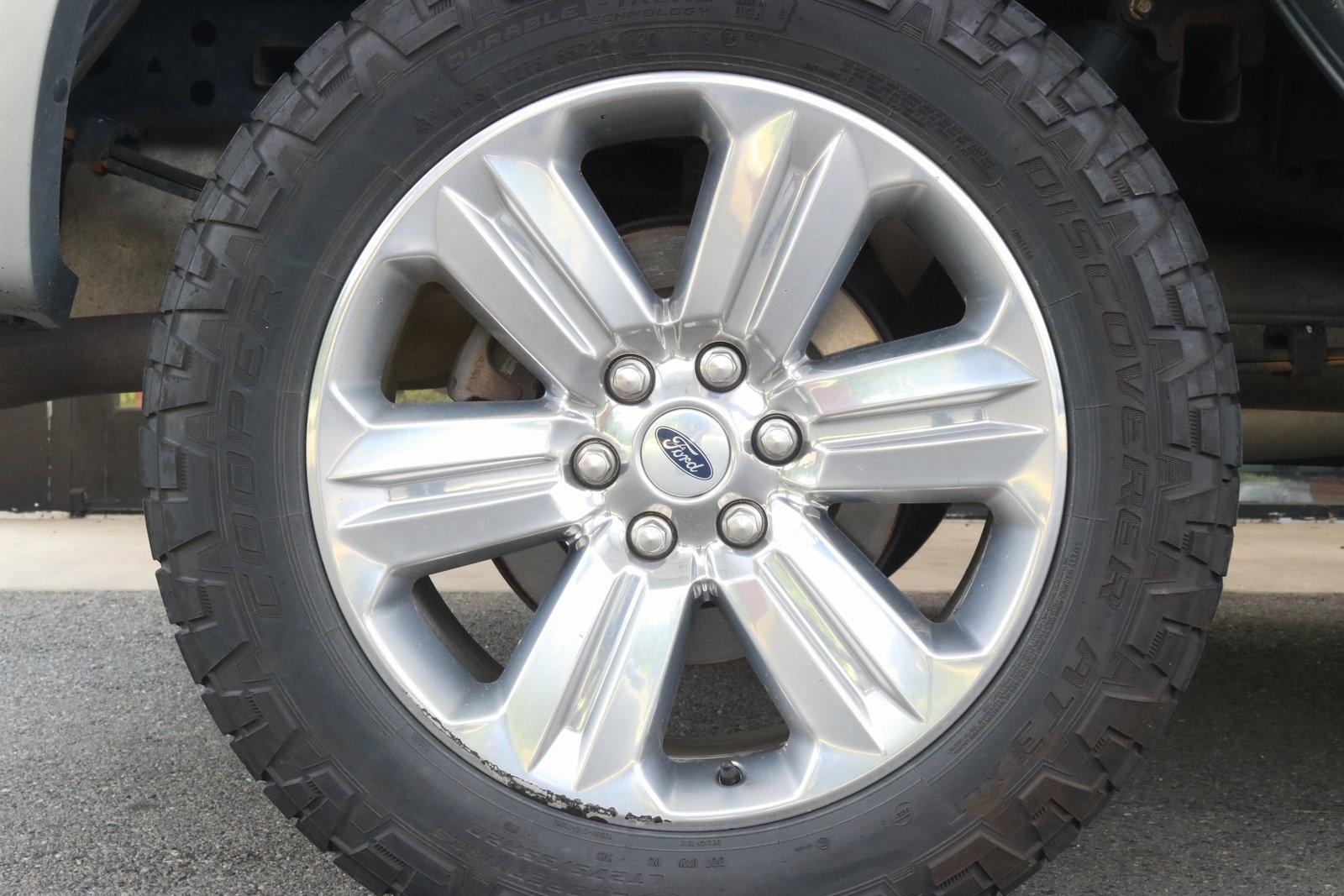 2020 Ford F-150 Lariat photo 12