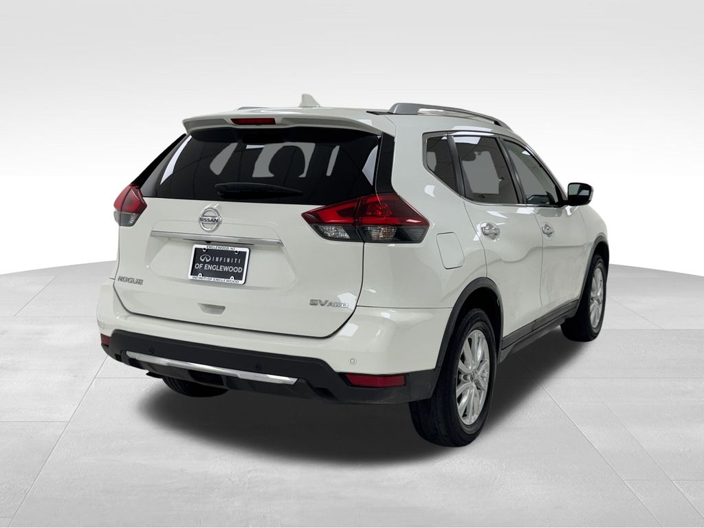 2020 Nissan Rogue SV photo 6