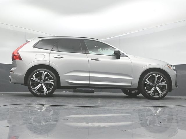 2022 VOLVO XC60 - Image 45