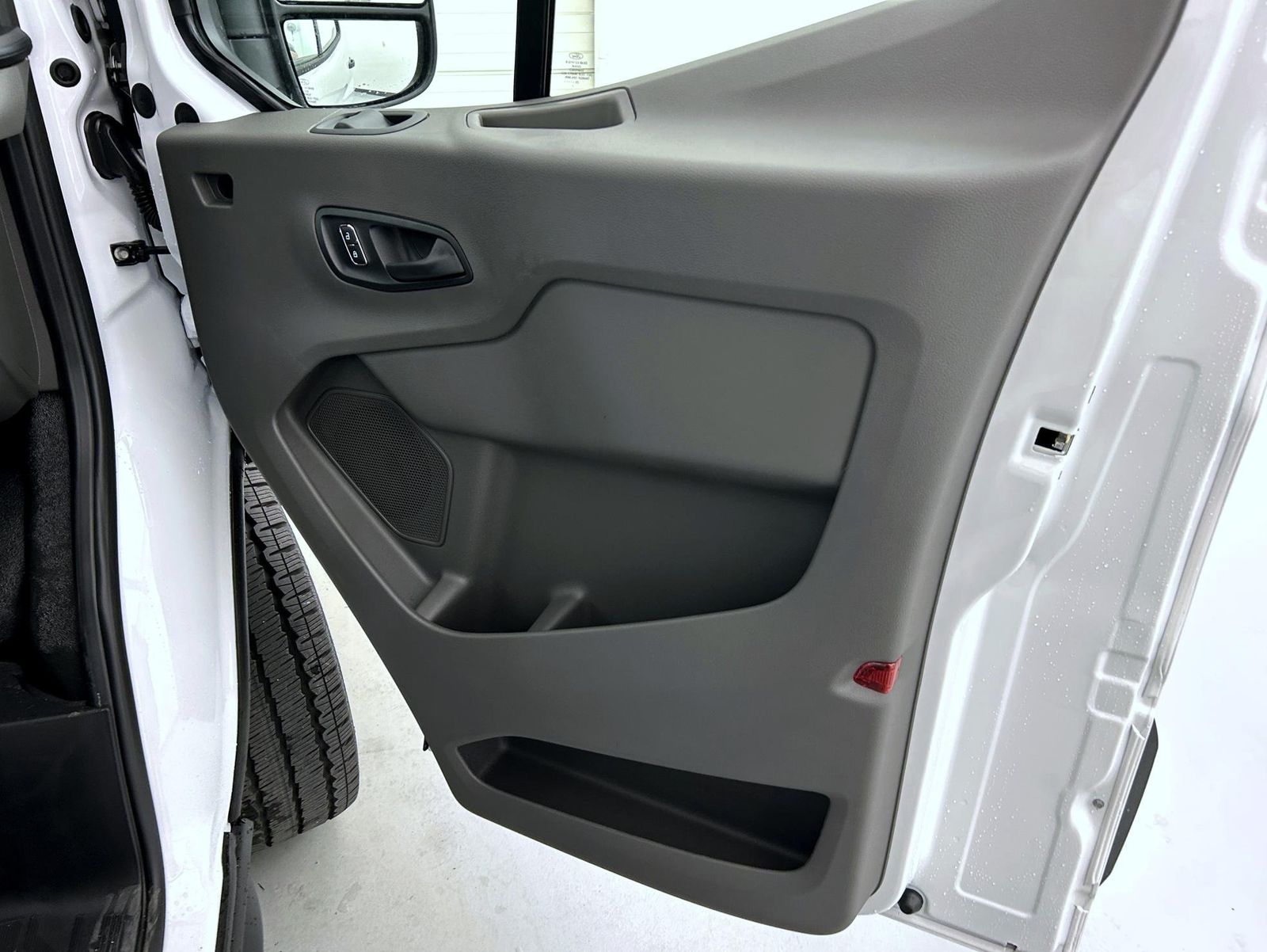 2025 Ford Transit photo 13