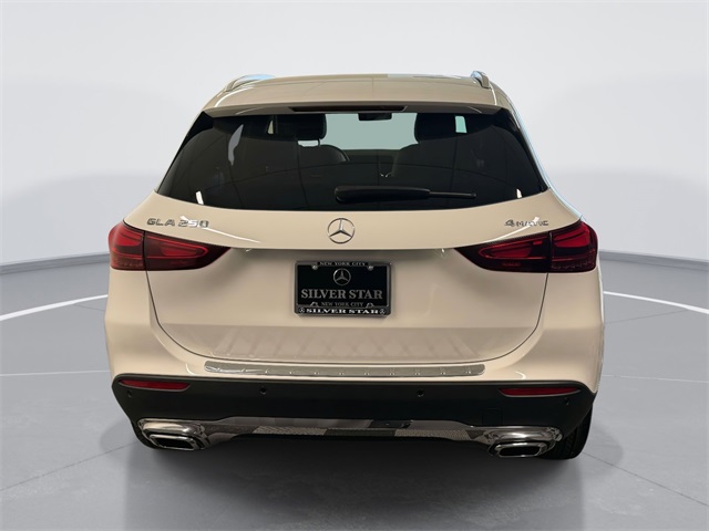2025 Mercedes Benz GLA 250 4MATIC photo 2
