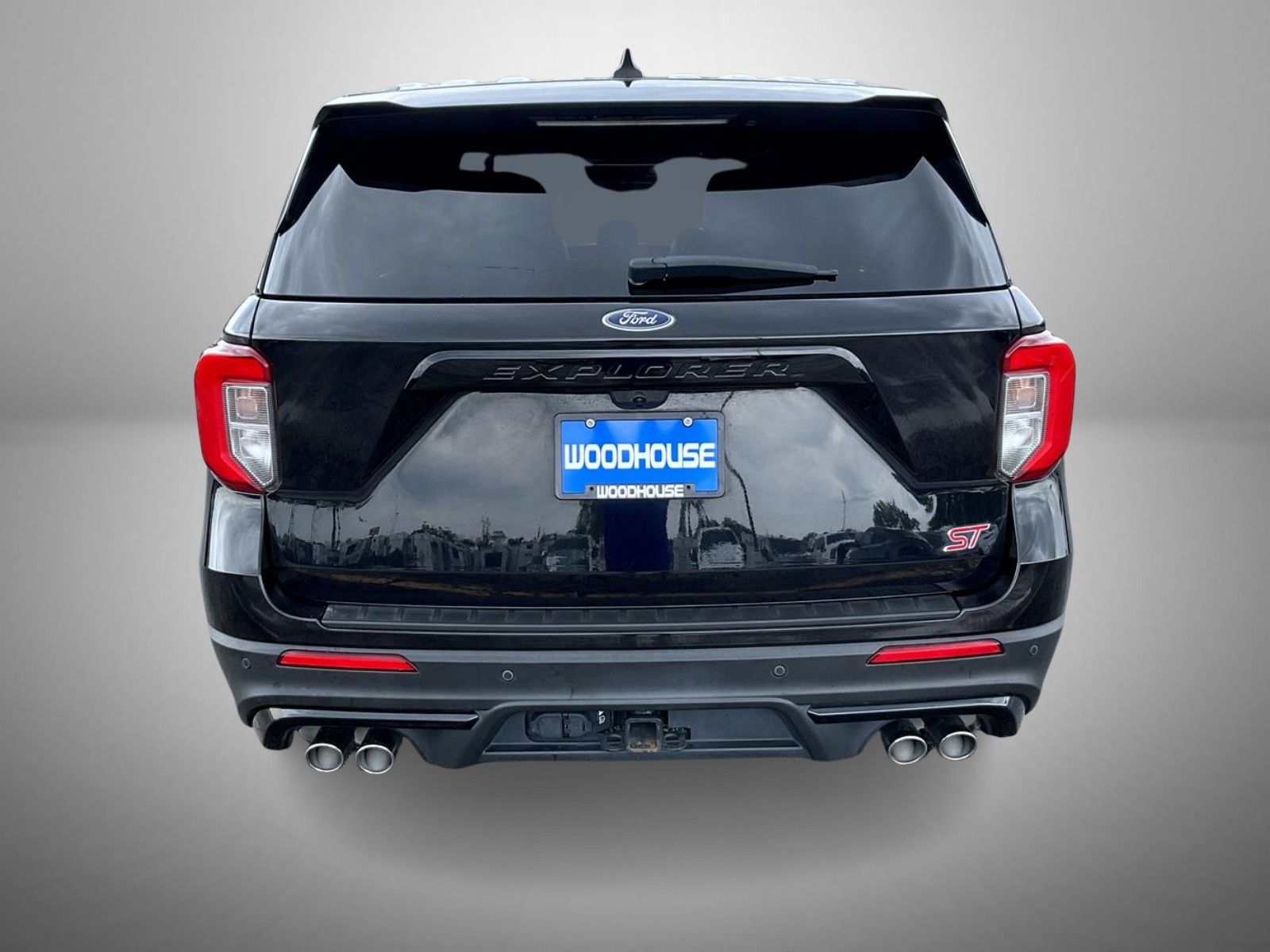 2022 Ford Explorer ST photo 4