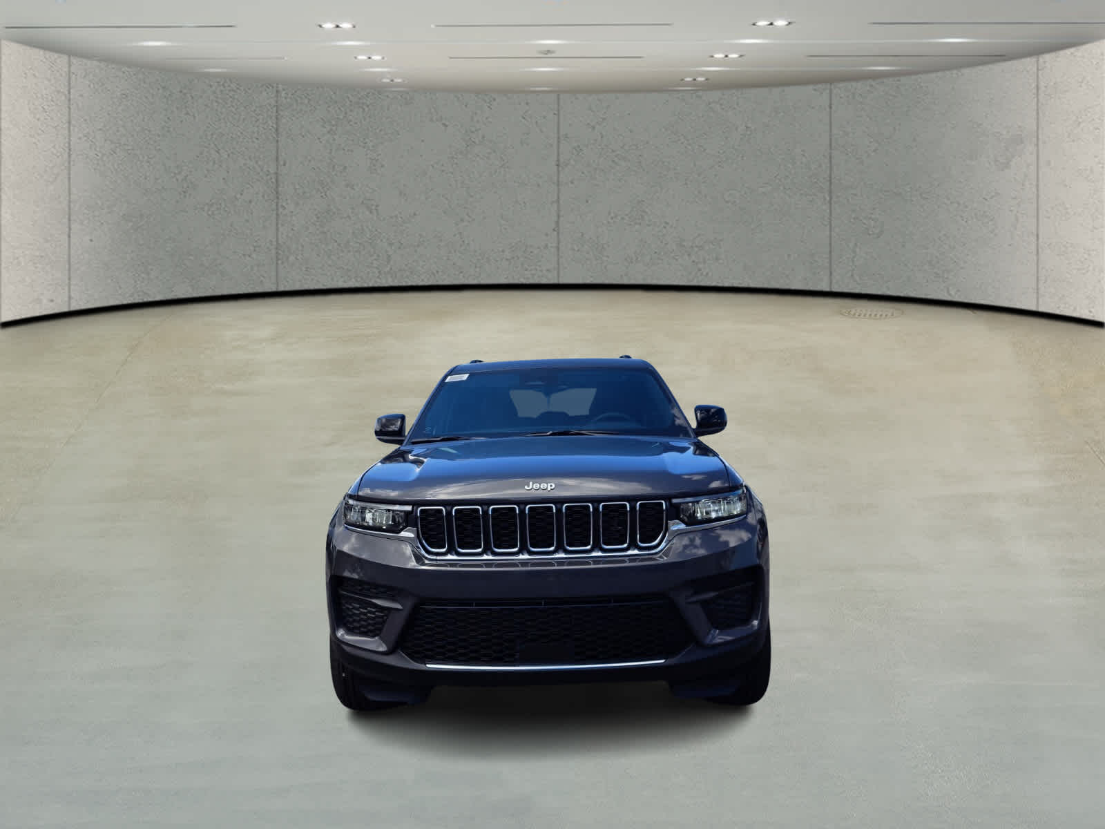 2025 Jeep Grand Cherokee Laredo X photo 2