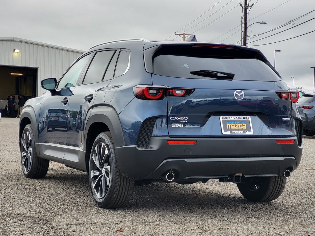 2025 Mazda CX-50 Premium Plus photo 4