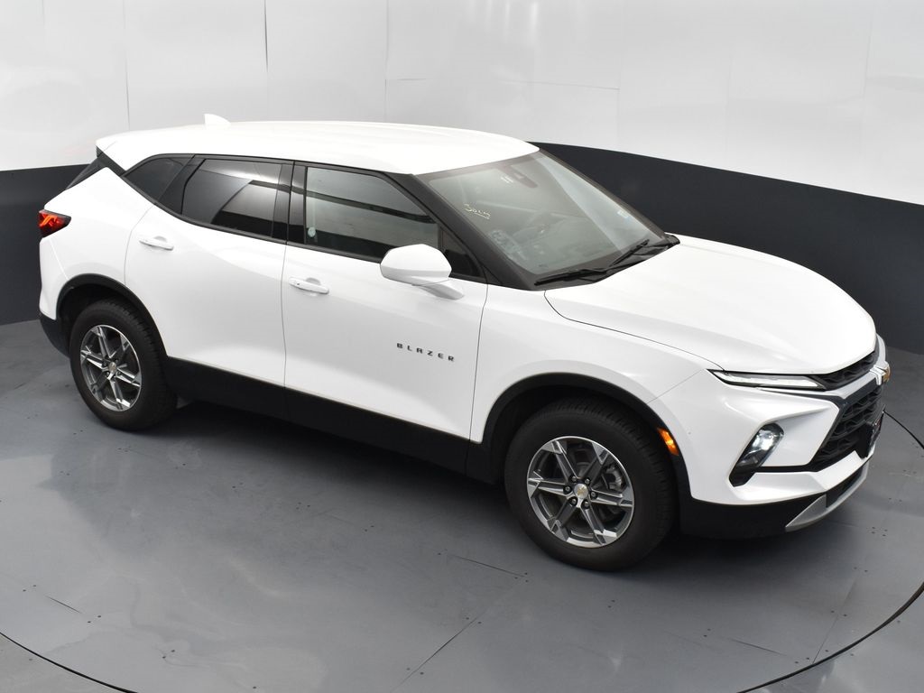 2023 Chevrolet Blazer 2LT photo 39
