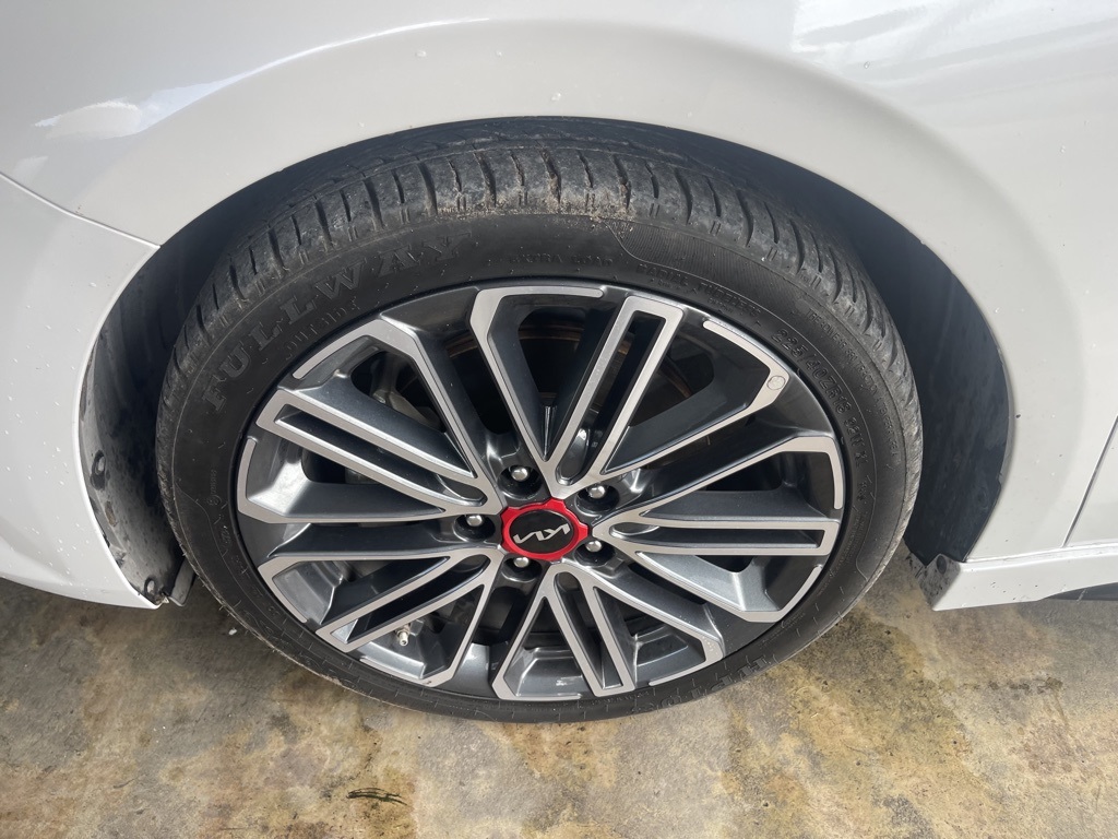 2023 Kia Forte GT photo 6