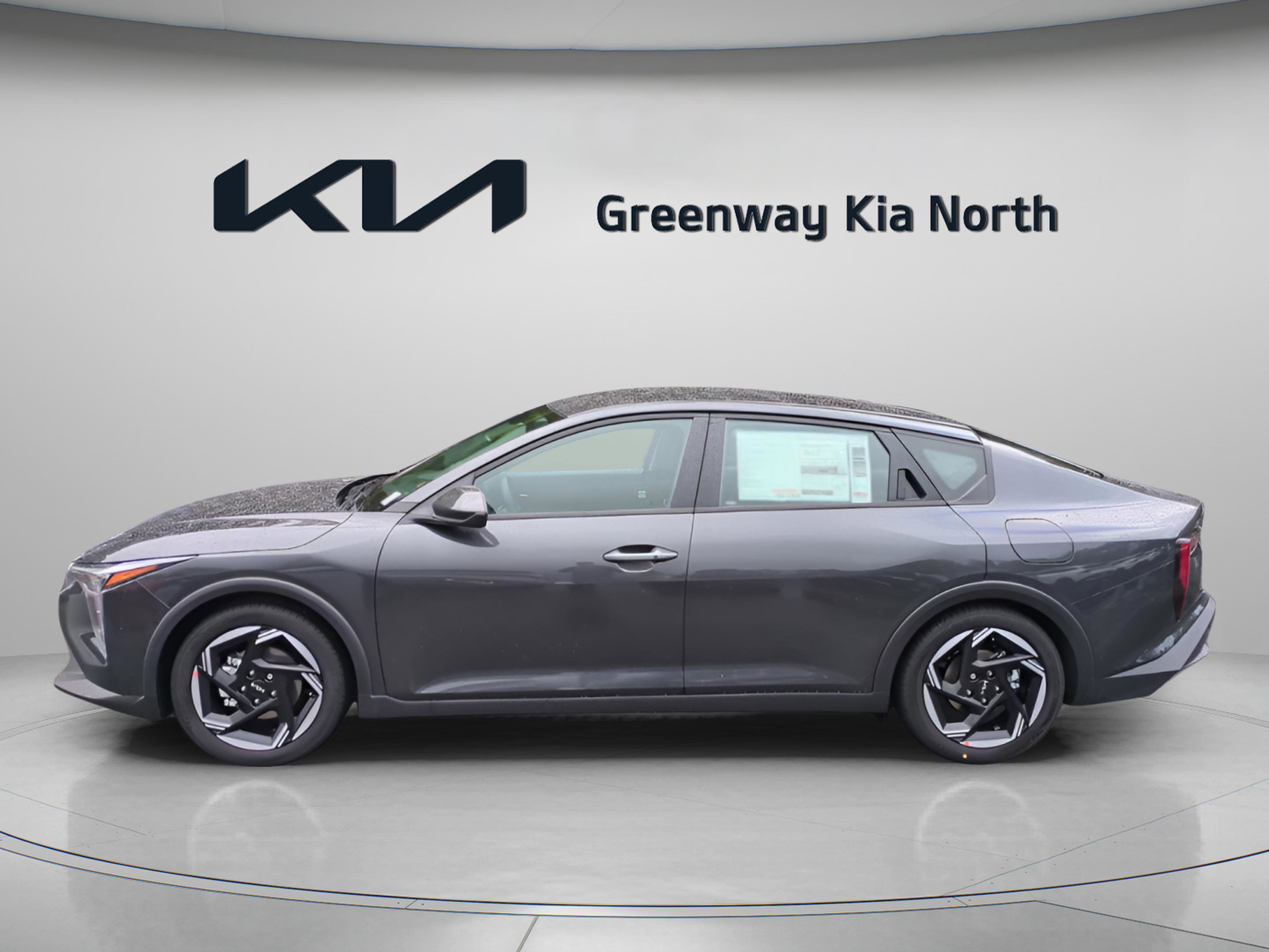 2025 Kia K4 EX photo 2