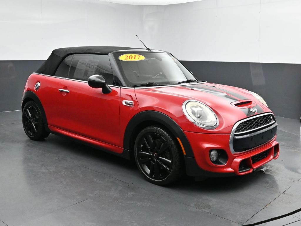 2017 Mini Cooper Convertible S photo 2