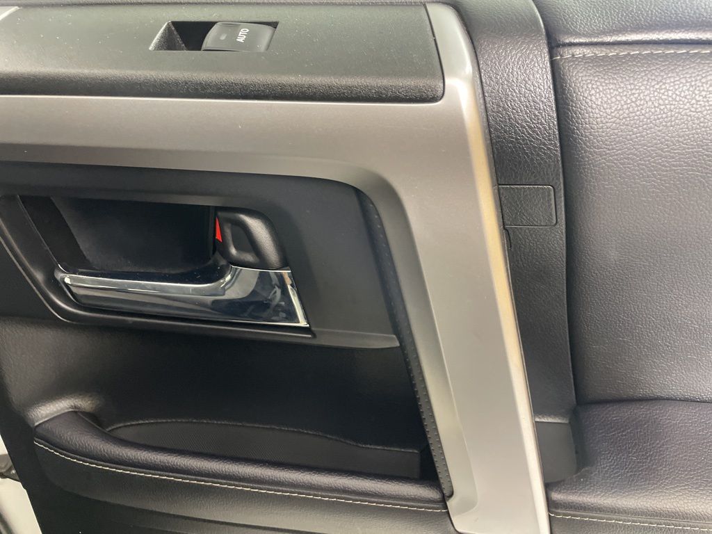 2023 Toyota 4Runner SR5 photo 16