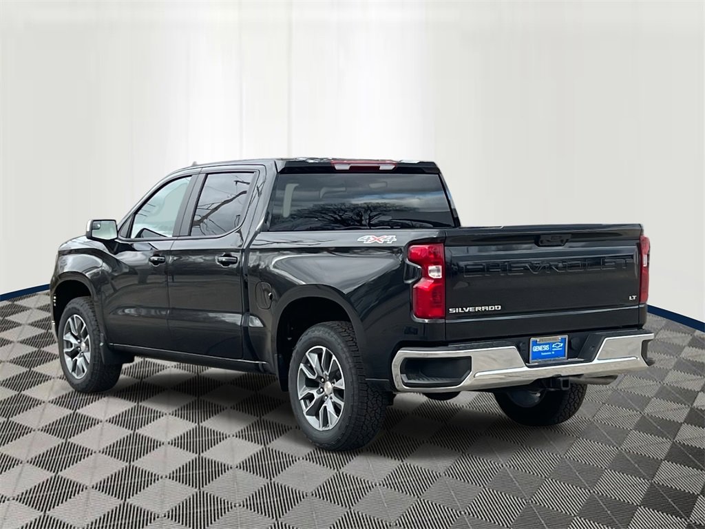 2026 Chevrolet Silverado 1500 LT photo 4