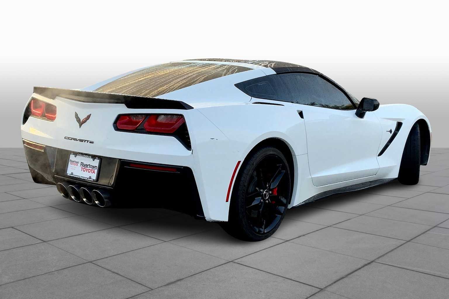 Image 10 of Pre-Owned 2015 Chevrolet Corvette 2LT - In-Stock