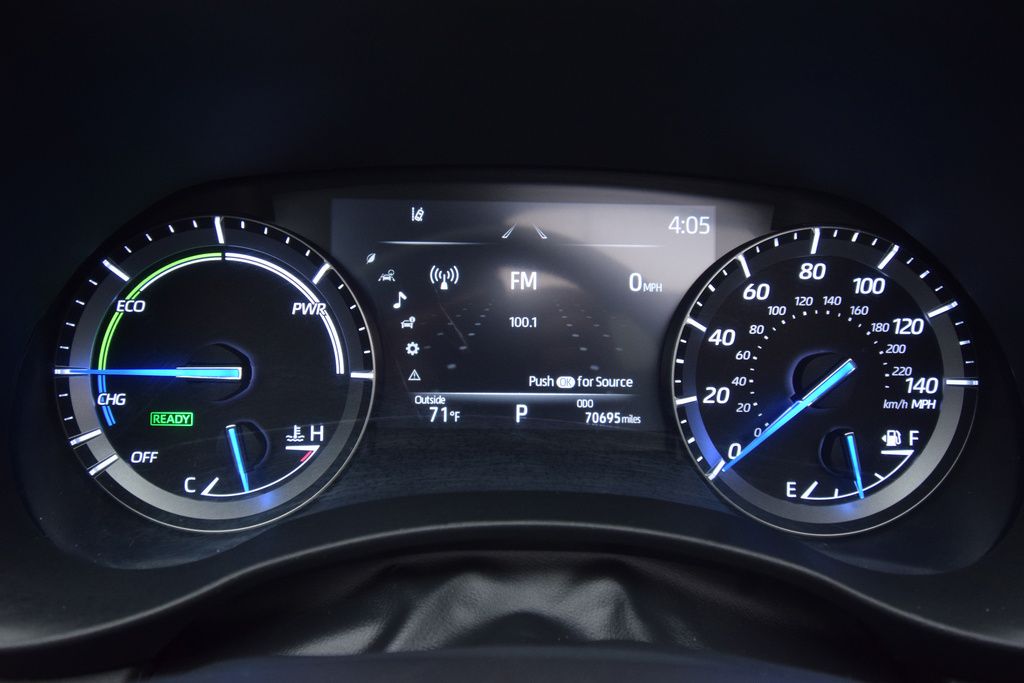 2021 Toyota Highlander Hybrid Platinum photo 17