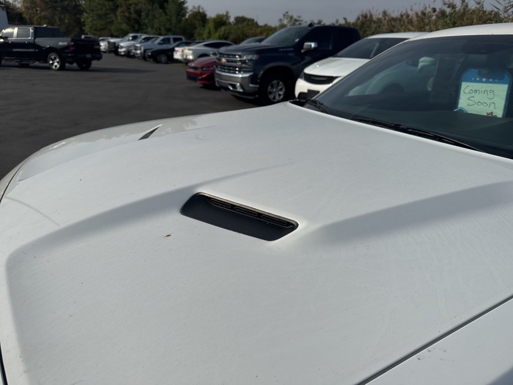 2019 Dodge Challenger SXT photo 14