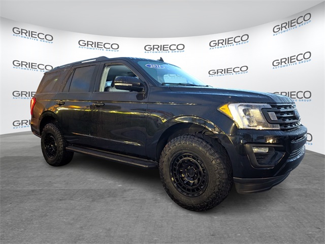 Used 2021 Black Ford XLT image 1