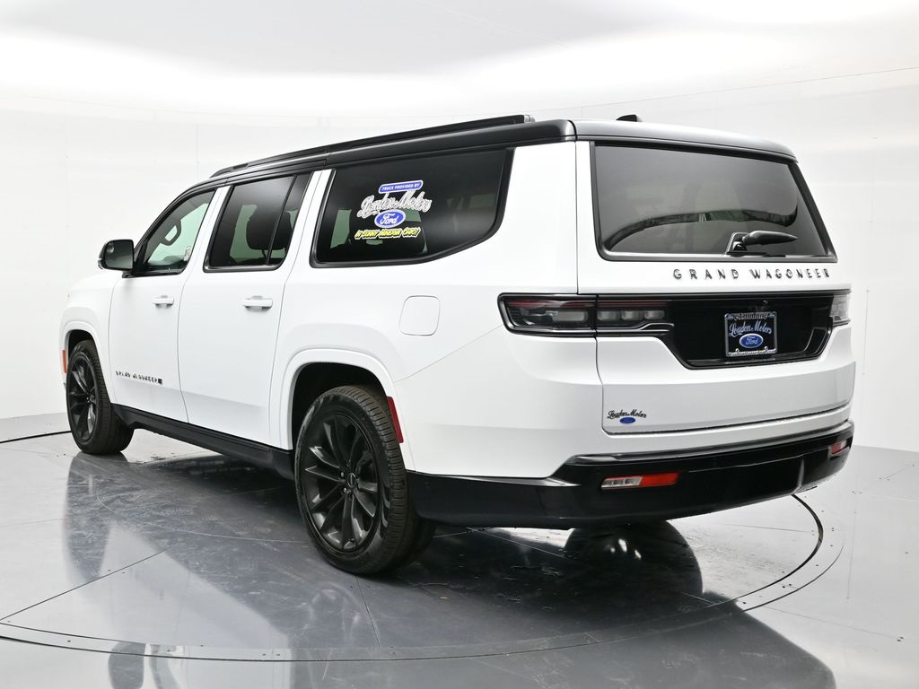 2024 Jeep Wagoneer L Series III photo 7