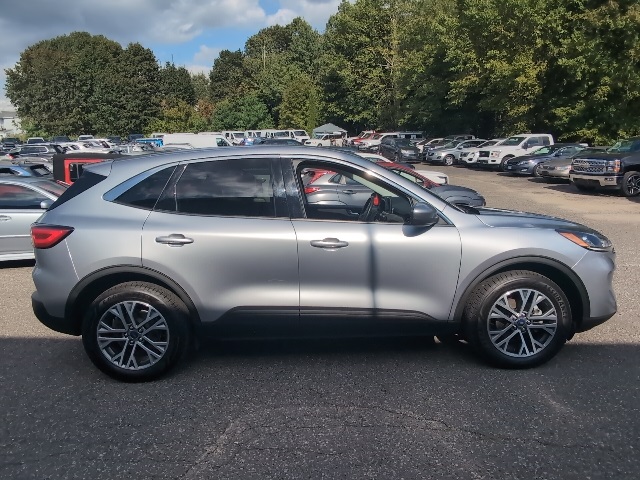 2022 Ford Escape Hybrid SEL photo 3