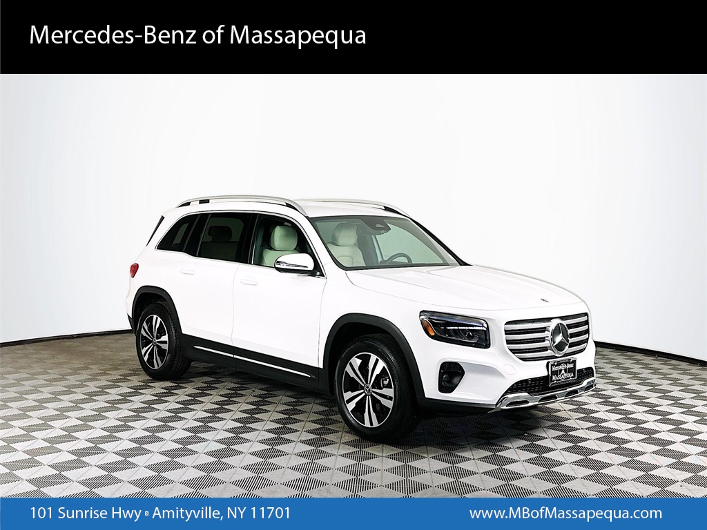 2025 Mercedes-Benz GLB Base's photo