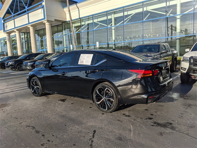 2023 Nissan Altima 2.5 SR photo 3