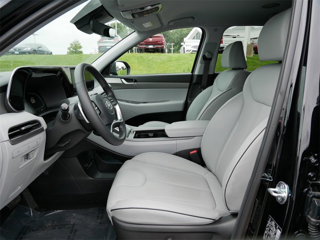 2024 Hyundai Palisade SEL photo 6