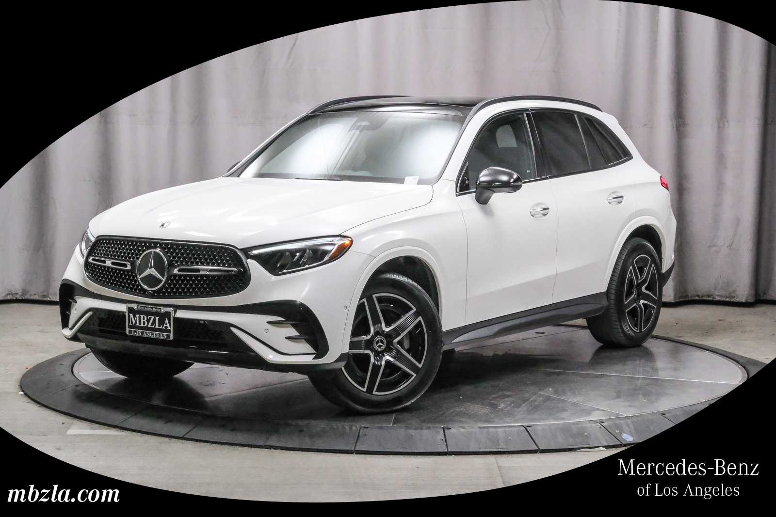 2025 Mercedes-Benz GLC Base's photo
