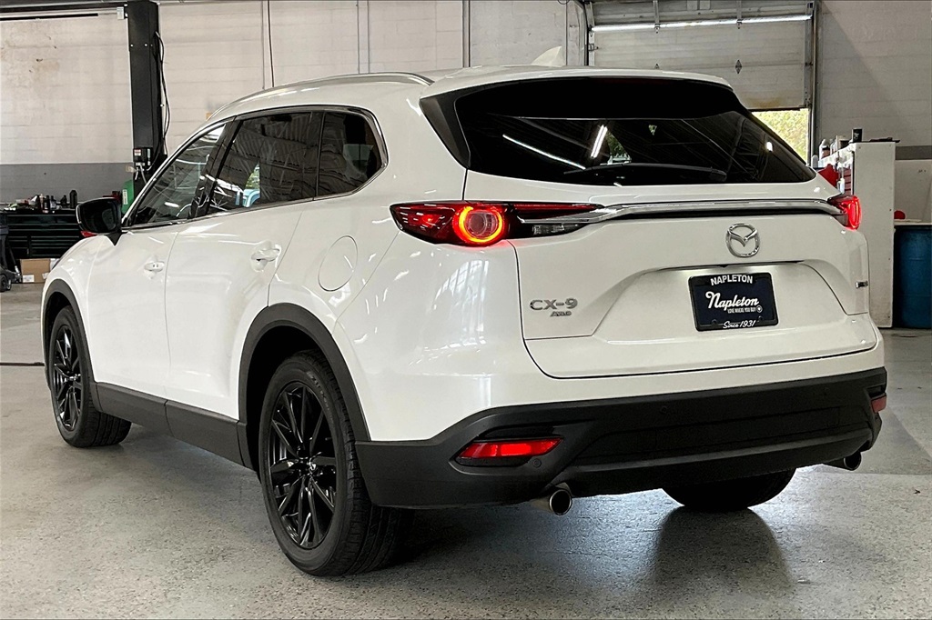 2022 Mazda CX-9 Touring photo 8