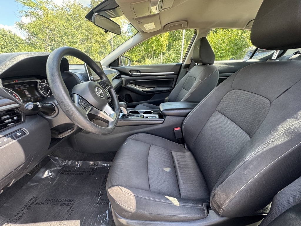 2023 Nissan Altima 2.5 SV photo 19