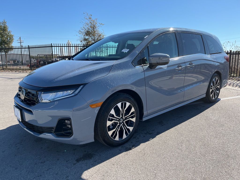 2026 Honda Odyssey Elite's photo