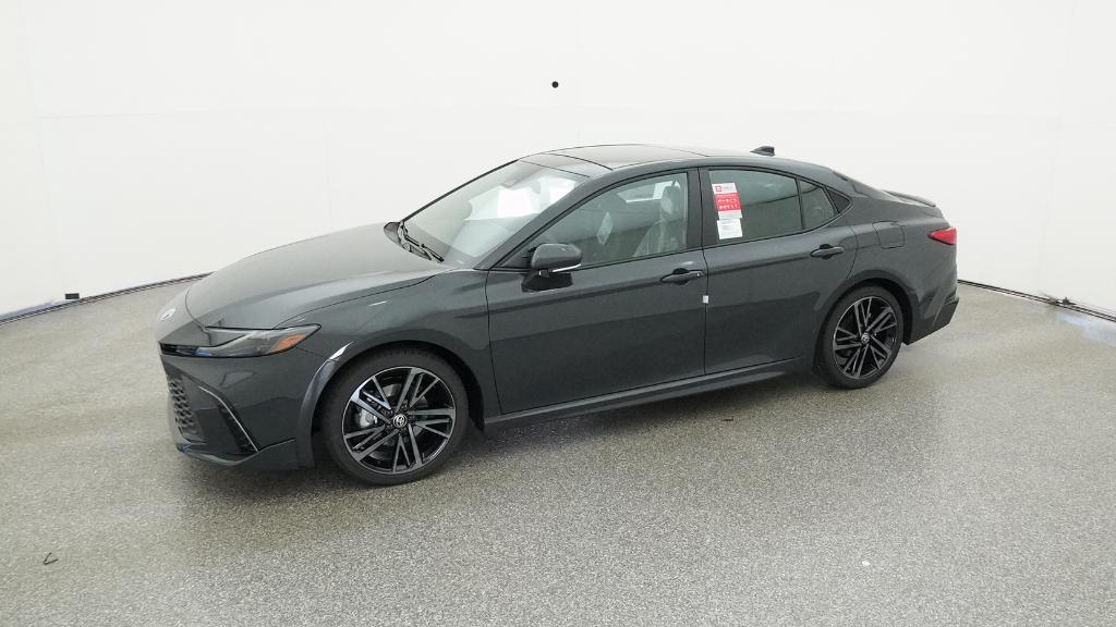 2025 Toyota Camry XSE photo 7