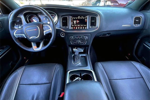 2018 Dodge Charger GT photo 4