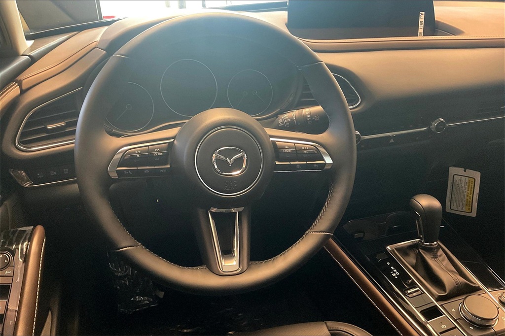 2025 MAZDA CX-30 - Image 7