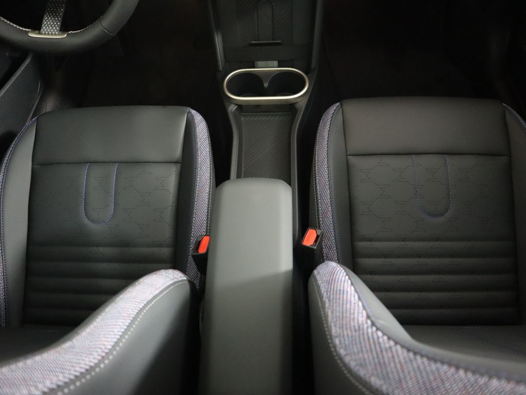 2025 Mini Cooper S Iconic photo 18