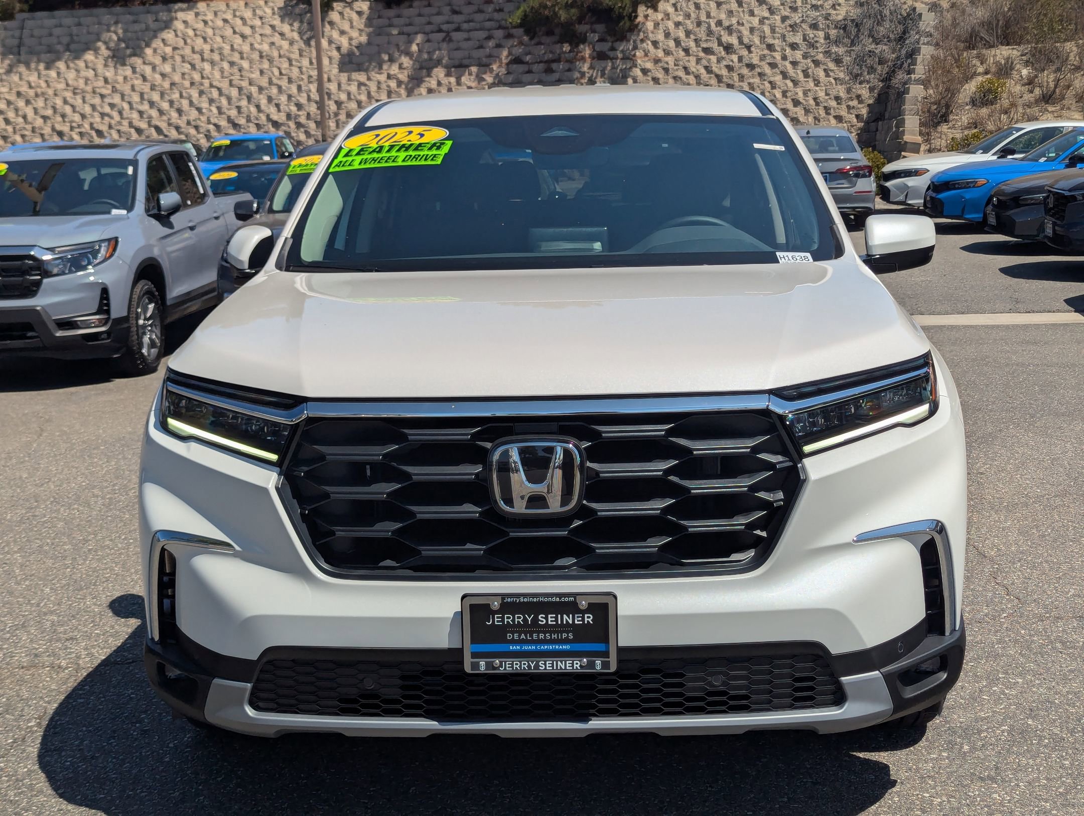 2025 Honda Pilot EX-L photo 8
