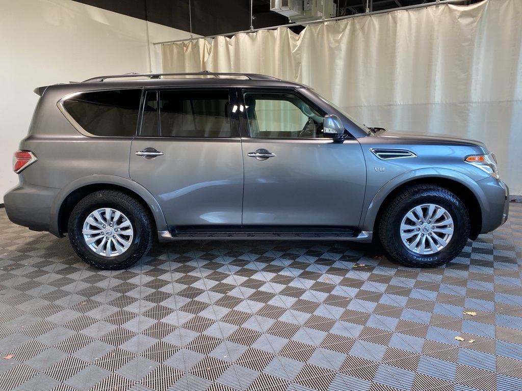 2019 Nissan Armada SV photo 10