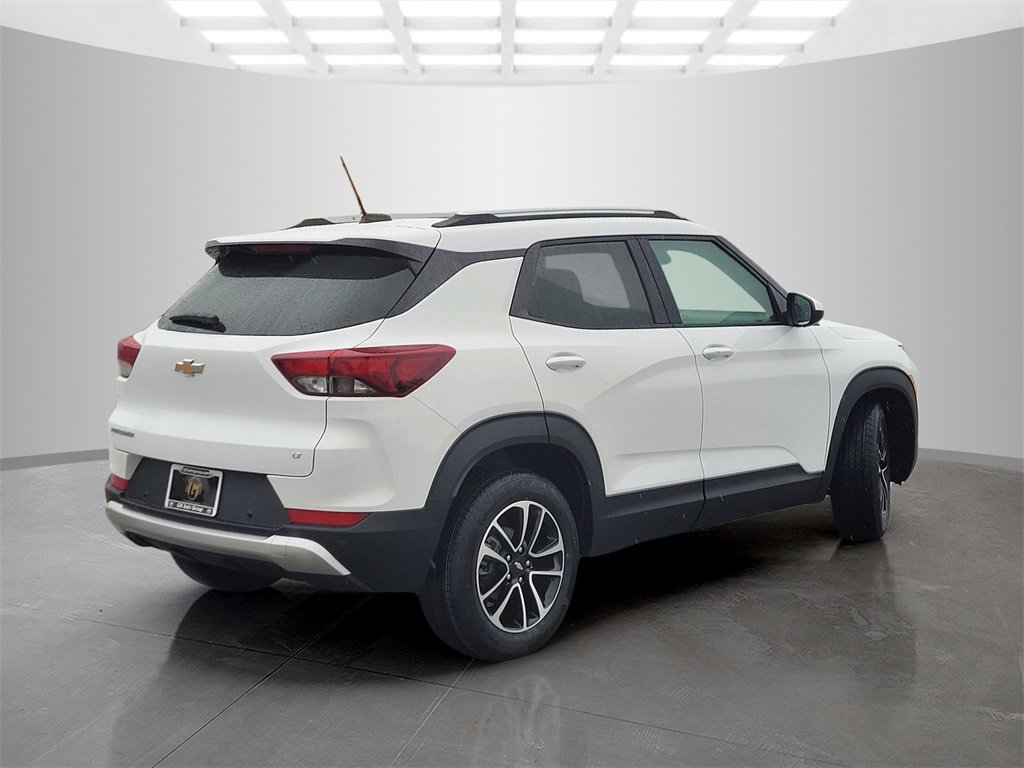 2026 Chevrolet Trailblazer LT photo 4
