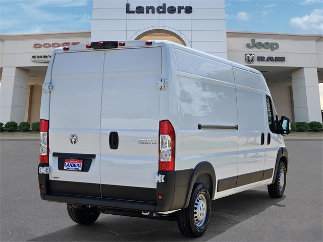 2025 Ram ProMaster 2500 photo 2