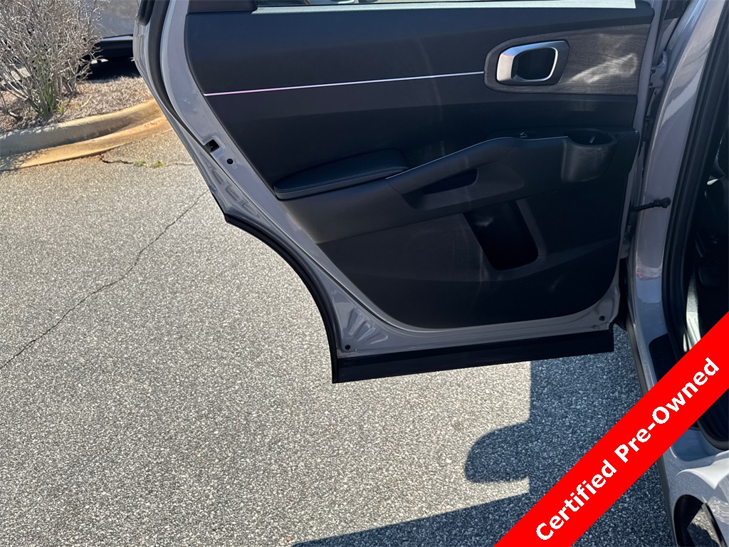 2023 Kia Sorento EX photo 21