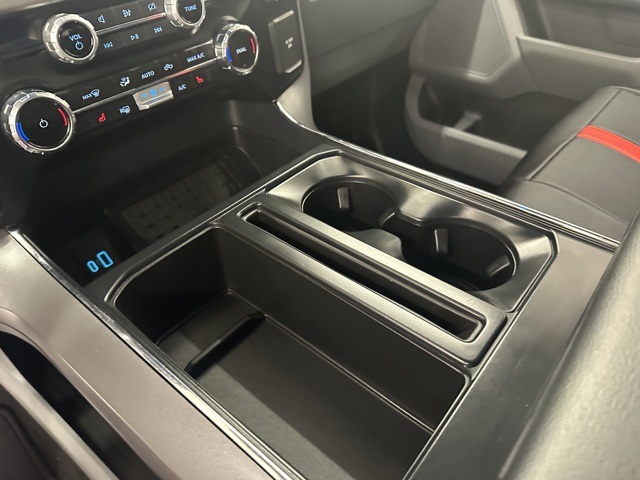 2024 Ford F-150 XLT photo 26