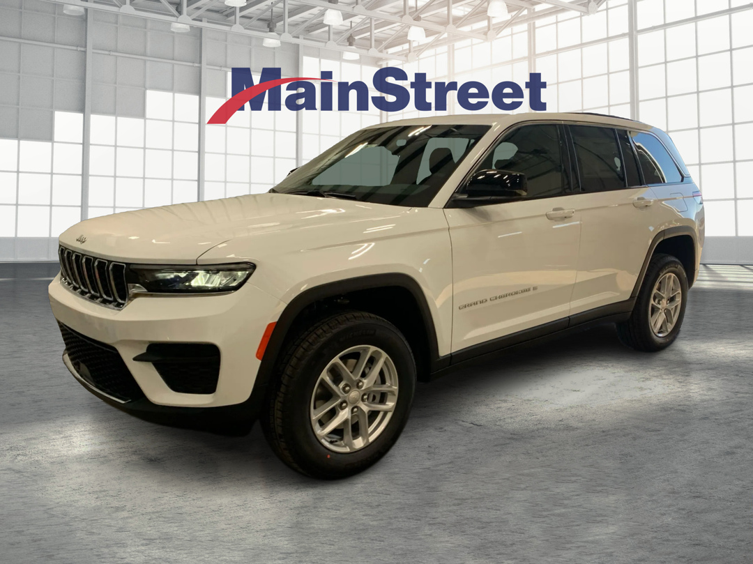 2025 Jeep Grand Cherokee Laredo's photo
