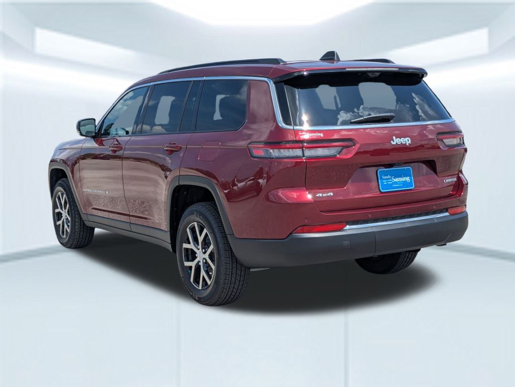 2025 Jeep Grand Cherokee Limited photo 3