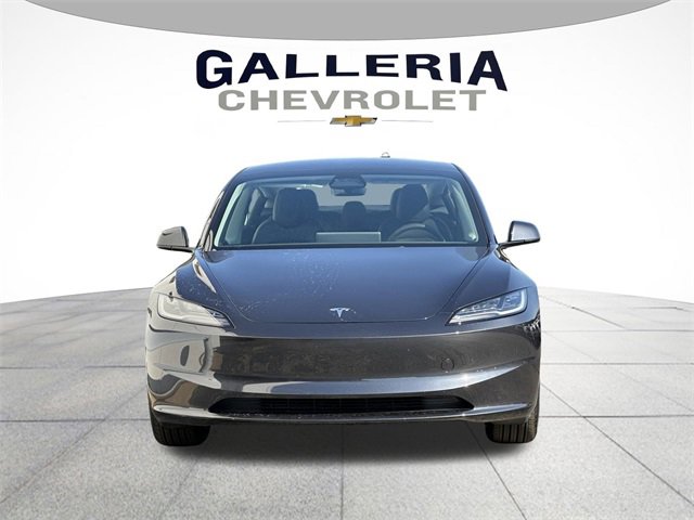 2025 Tesla Model 3 Long Range photo 3
