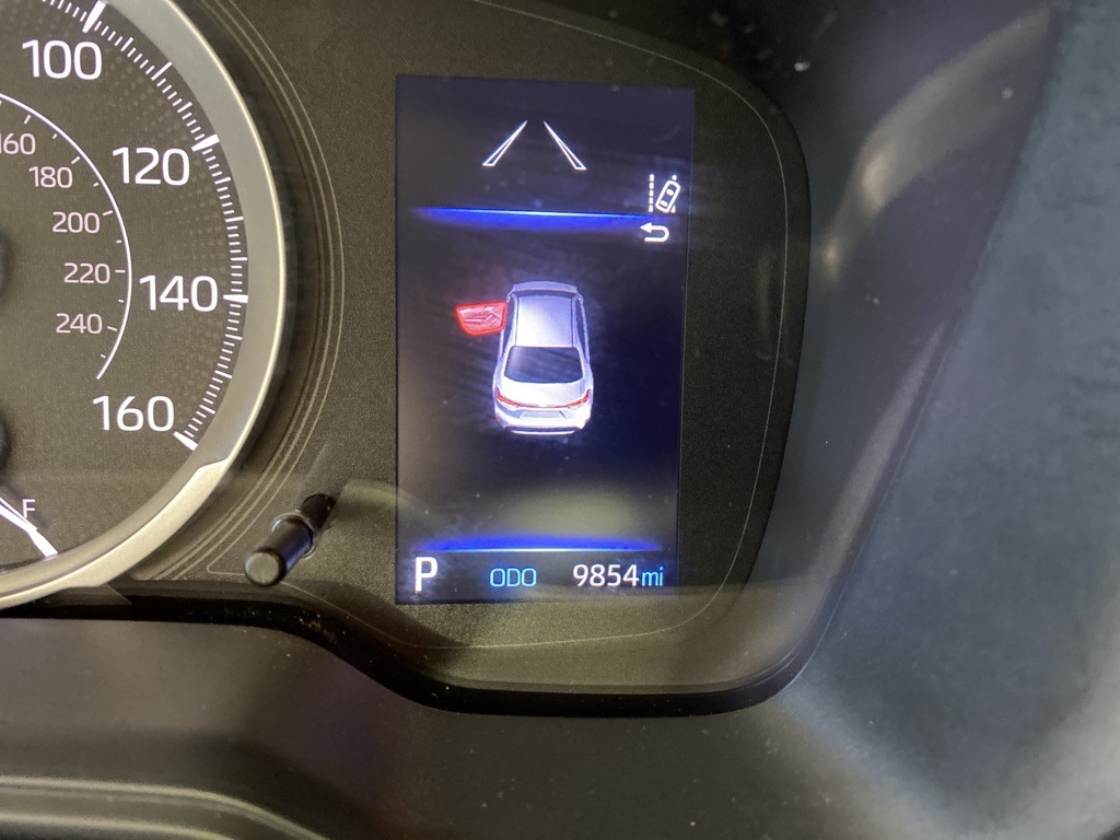 2022 Toyota Corolla LE photo 24