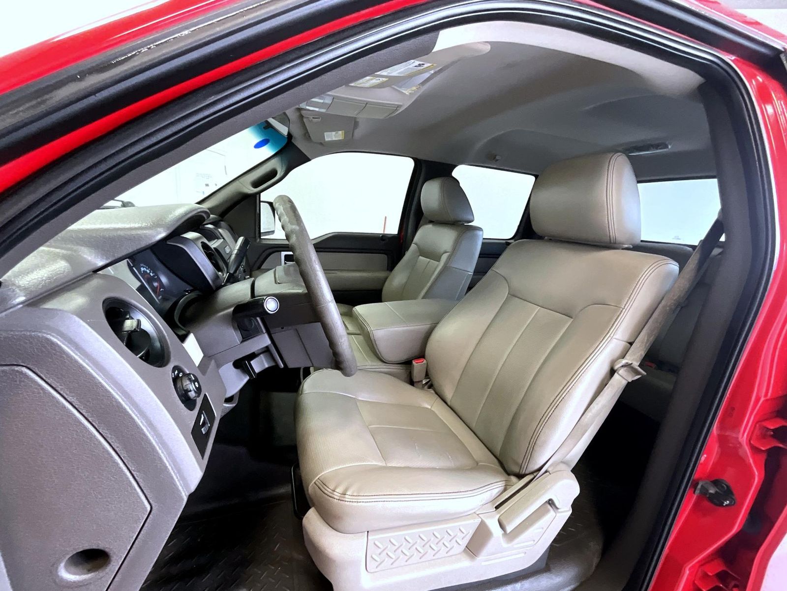 2010 Ford F-150 FX4 photo 10