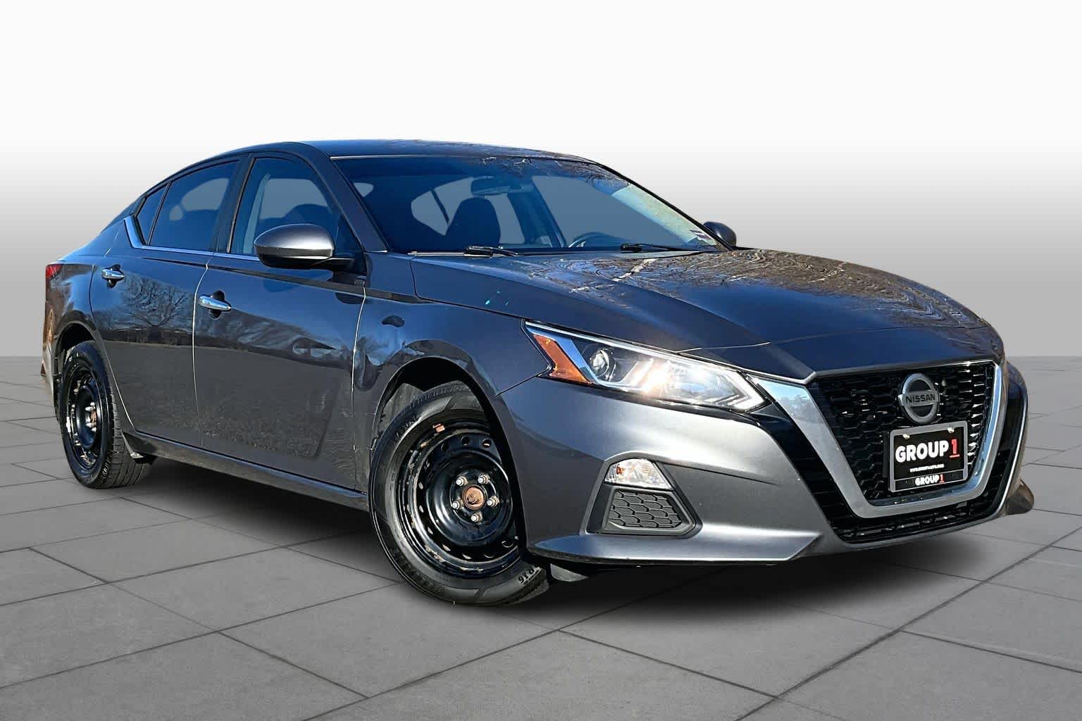 2019 Nissan Altima 2.5 S photo 2