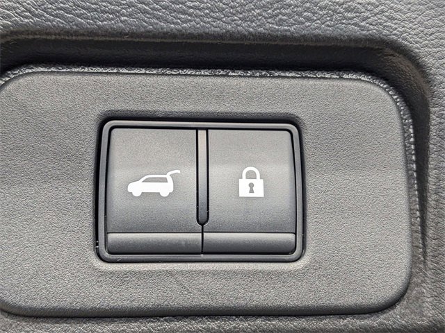 2024 Nissan Rogue SV photo 23