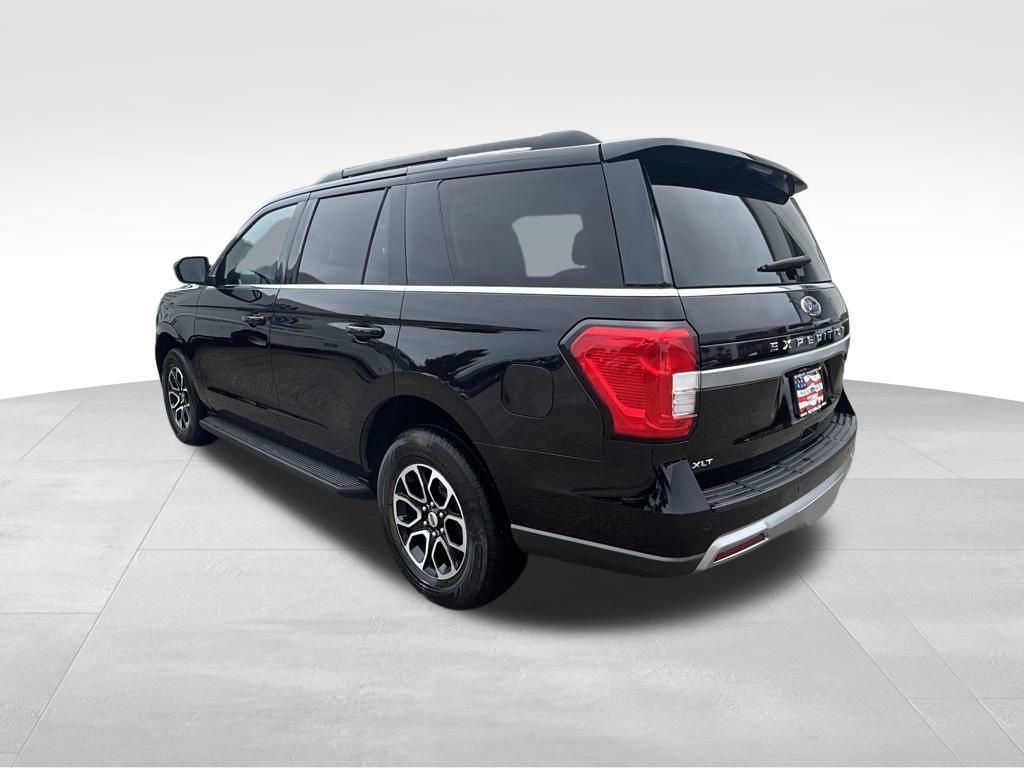 2024 Ford Expedition XLT photo 5
