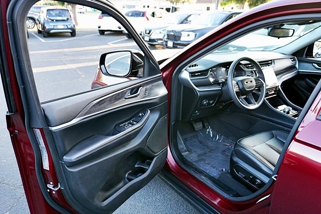 Used 2023 Red Jeep Limited image 36