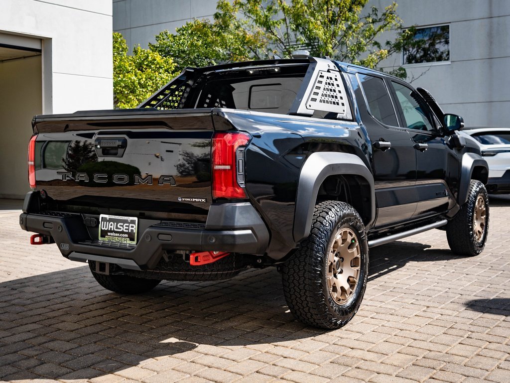 2025 Toyota Tacoma Trailhunter photo 6